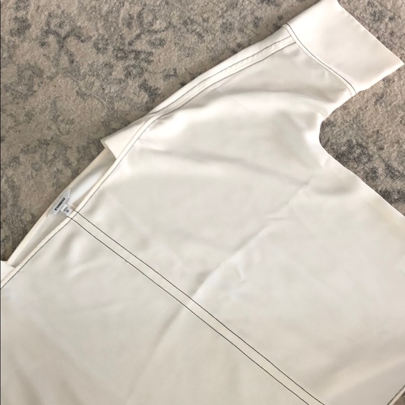 Top - Picture 4 of 5